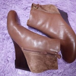 Isaac mizrahi leather and suede bootie